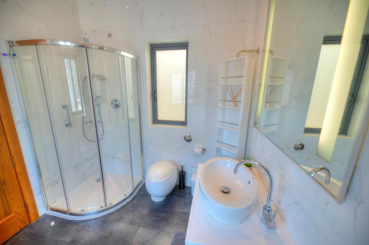Spacious 3Bedrooms With Spectacular Views Goslm-6 슬리에마 외부 사진