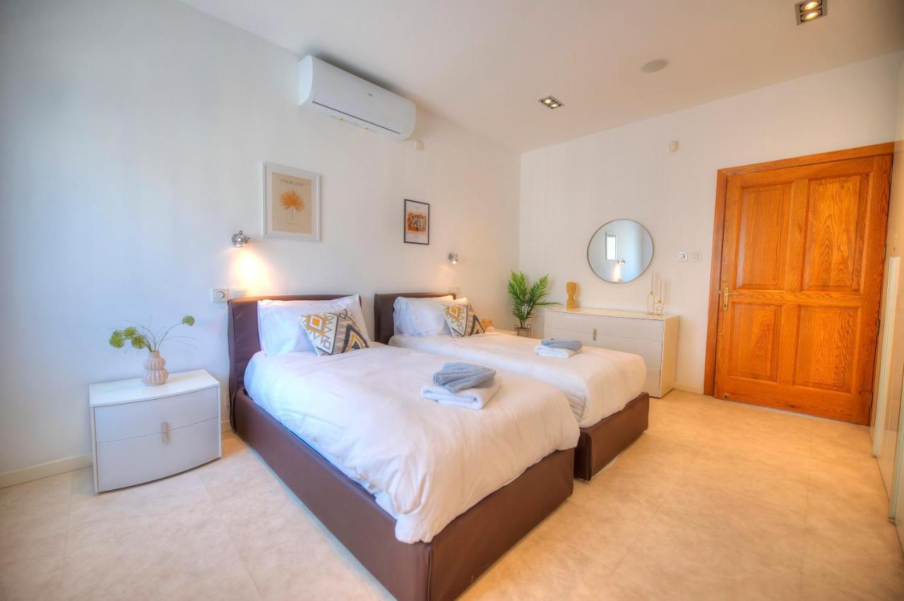 Spacious 3Bedrooms With Spectacular Views Goslm-6 슬리에마 외부 사진